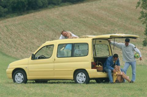 berlingo_grand_large_concept_1996_3quartsar_0.jpg